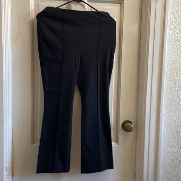 LoftPant - Picture 2 of 6